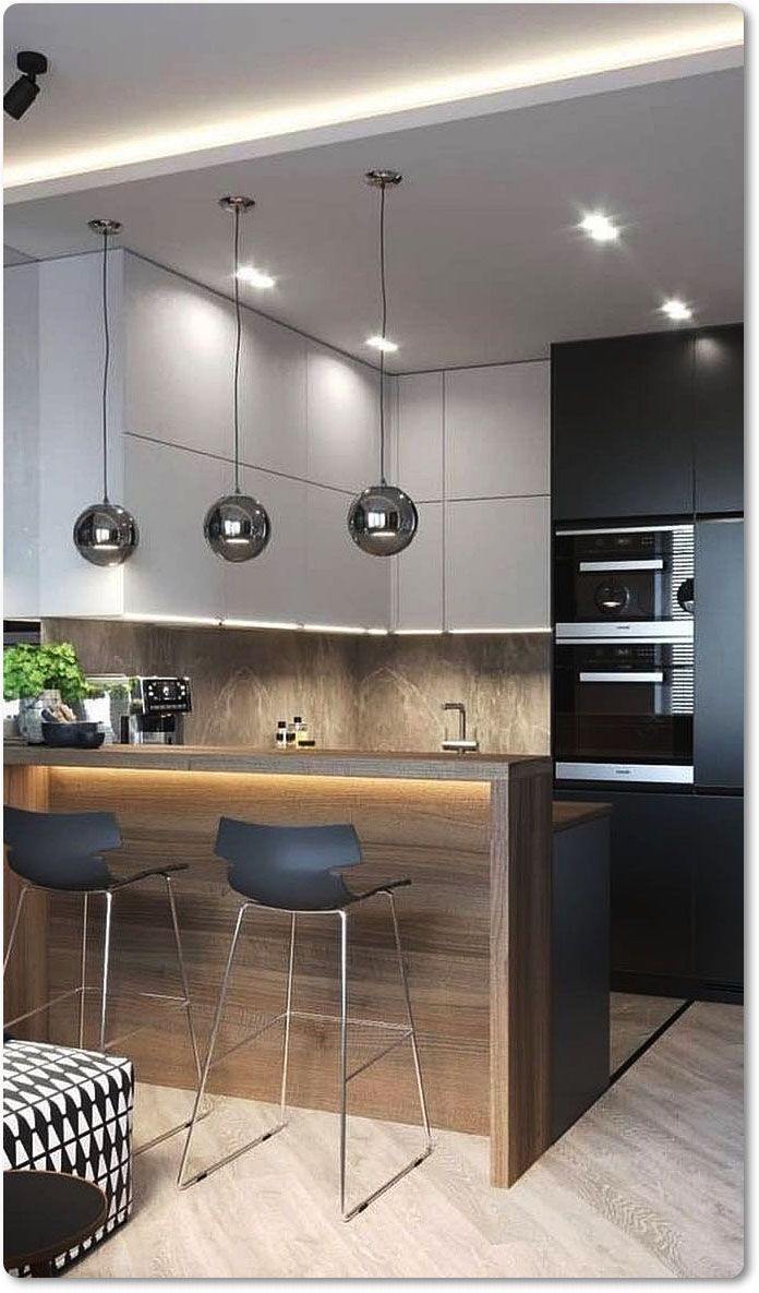 Kitchen cabinet